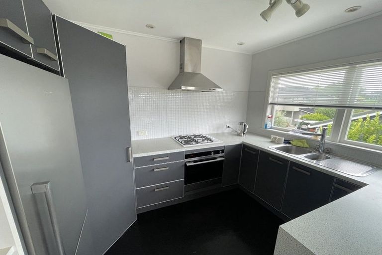 Photo of property in 25 Alamein Avenue, Belmont, Auckland, 0622