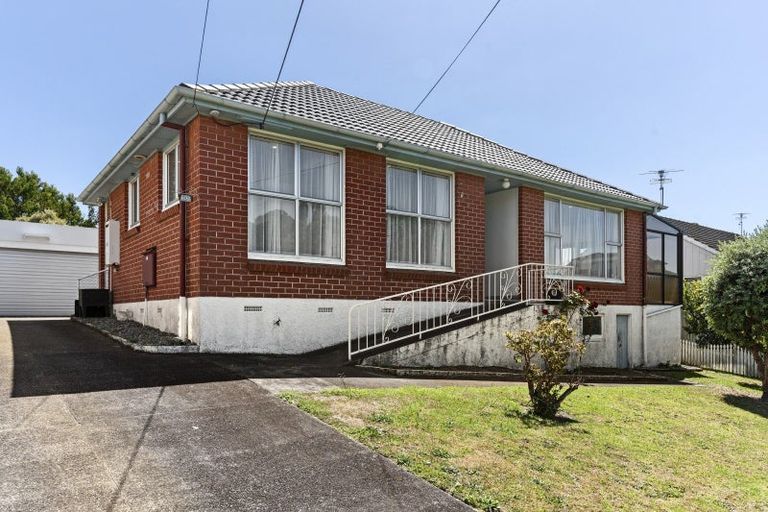 Photo of property in 103 Cook Street, Marfell, New Plymouth, 4310