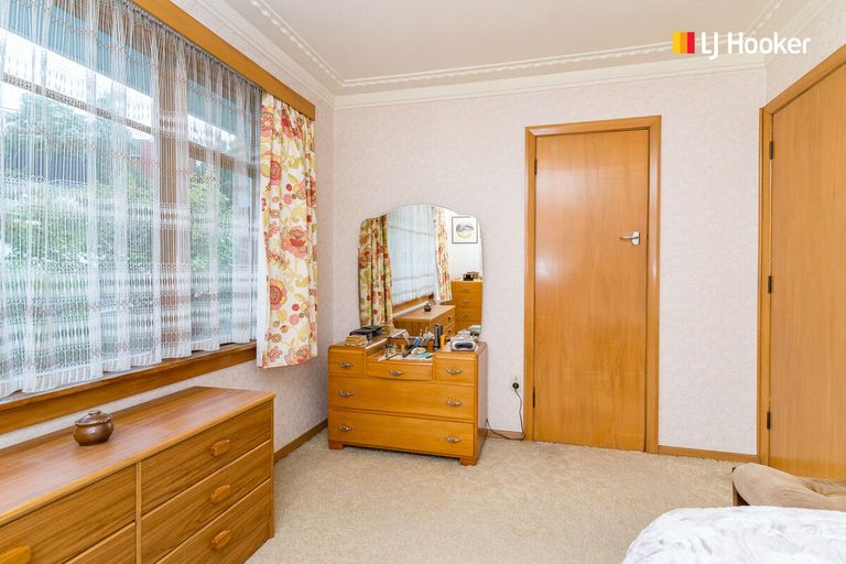 Photo of property in 35 Glen Road, Mornington, Dunedin, 9011