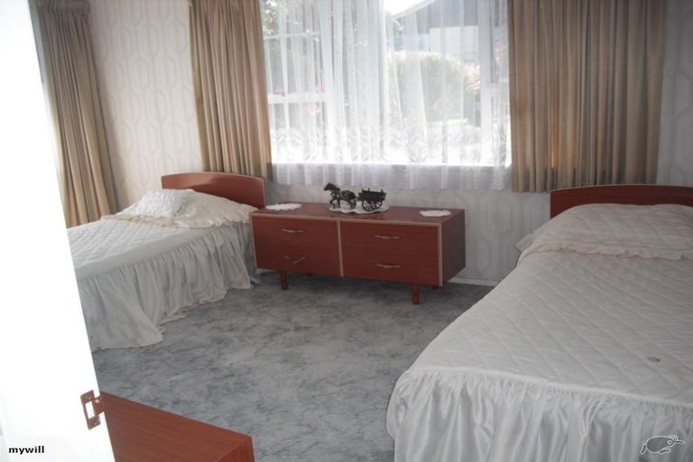 Photo of property in 6 Golders Place, Richmond Heights, Taupo, 3330