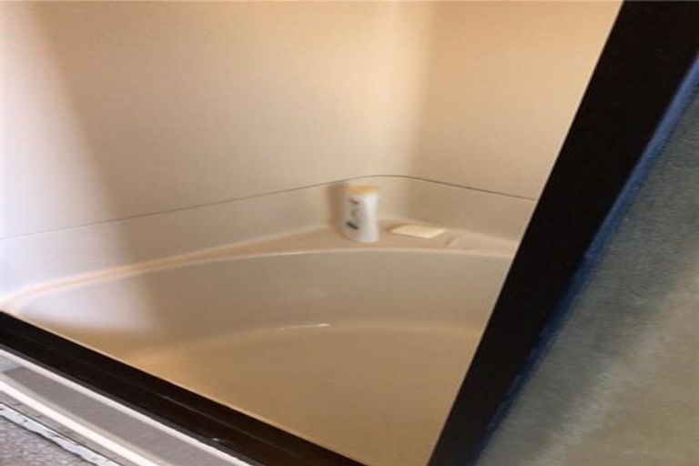 Photo of property in 23 Barbary Avenue, Kelston, Auckland, 0602