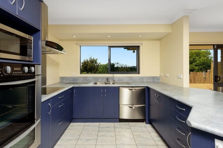 Photo of property in 73 Norm Freeman Drive, Te Puke, 3119