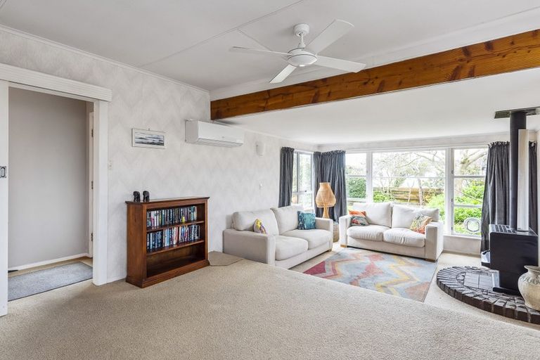 Photo of property in 26 Mazengarb Road, Paraparaumu Beach, Paraparaumu, 5032