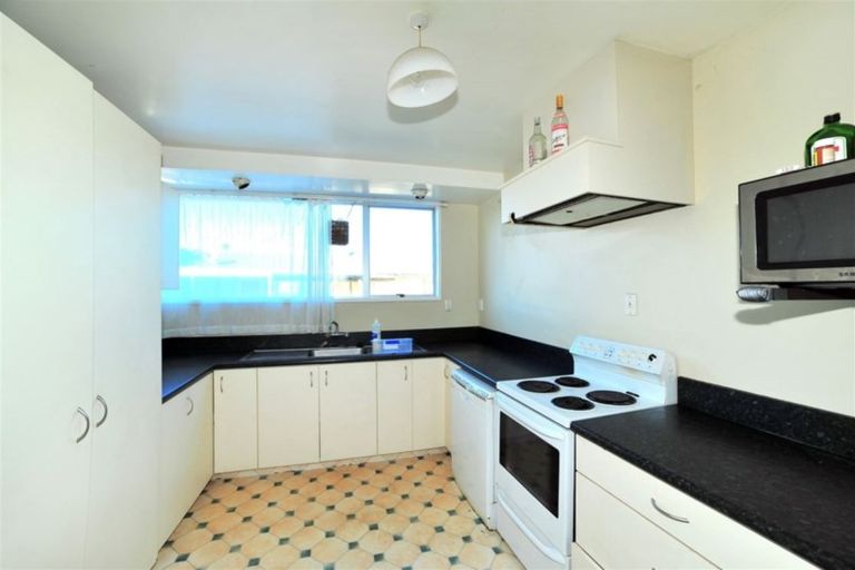 Photo of property in 62 Sturrocks Road, Redwood, Christchurch, 8051