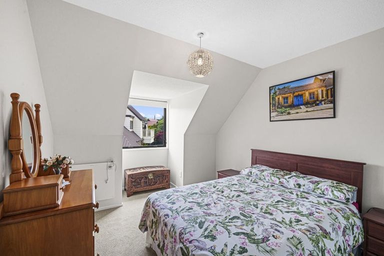 Photo of property in 10 Swithland Place, Avonhead, Christchurch, 8042