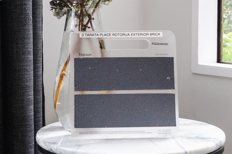 Photo of property in 3 Tarata Place, Owhata, Rotorua, 3010