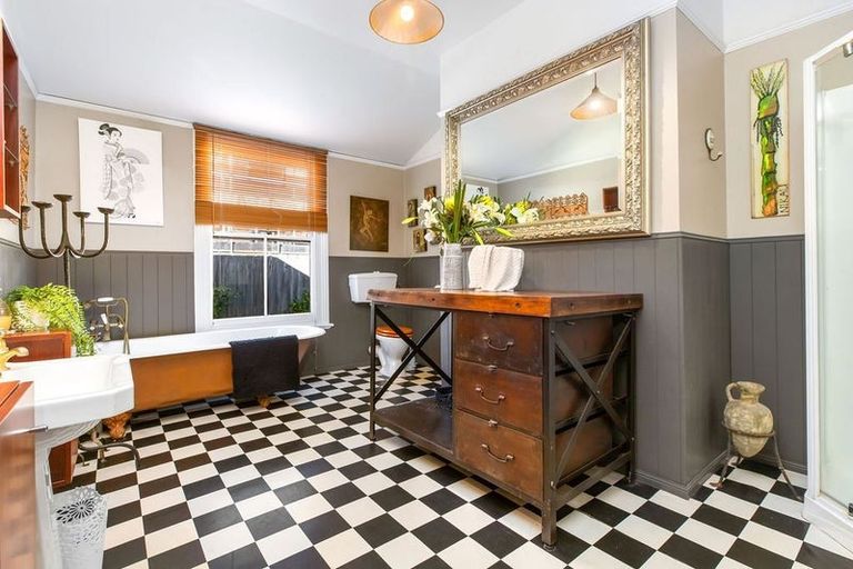 Photo of property in 368 Papanui Road, Strowan, Christchurch, 8052