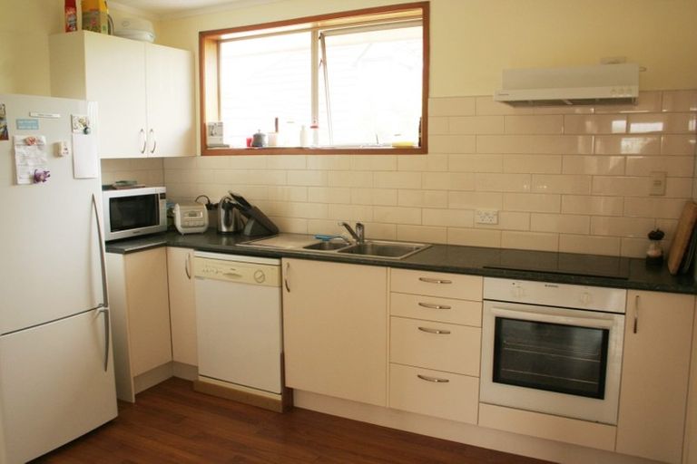 Photo of property in 1/1357 Dominion Extension, Mount Roskill, Auckland, 1041