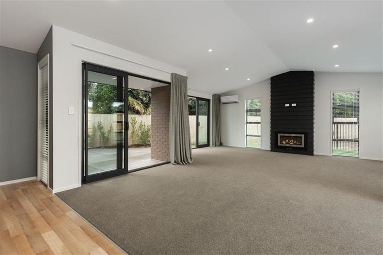 Photo of property in 24 Bridle Way, Omokoroa, 3114