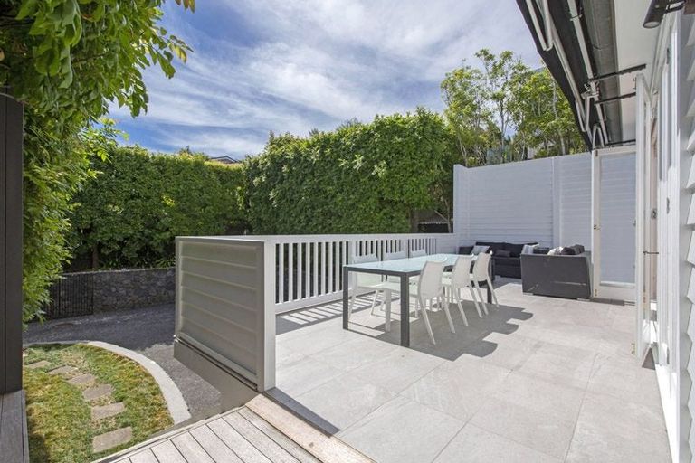 Photo of property in 11 Vine Street, Saint Marys Bay, Auckland, 1011