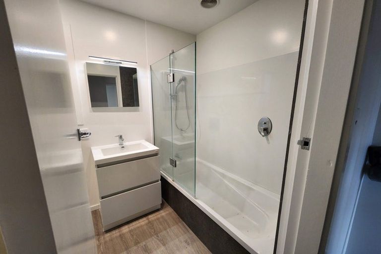 Photo of property in 1/96 Paparoa Street, Papanui, Christchurch, 8053