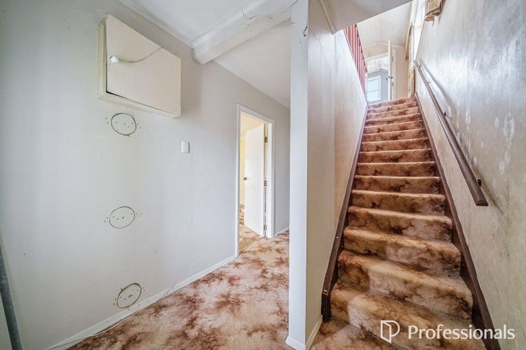 Photo of property in 1046 High Street, Avalon, Lower Hutt, 5011
