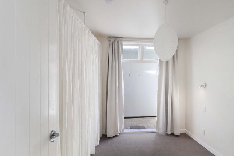 Photo of property in 40 Kilbirnie Crescent, Kilbirnie, Wellington, 6022