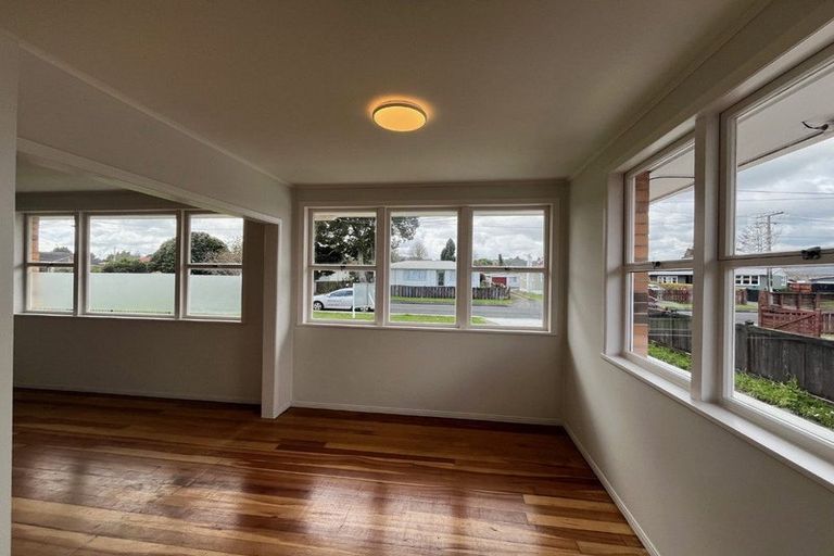 Photo of property in 9 Albion Place, Papakura, 2110