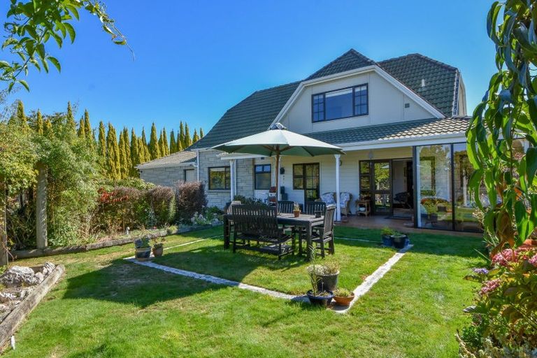 Photo of property in 26 Armstrong Avenue, Carterton, 5713