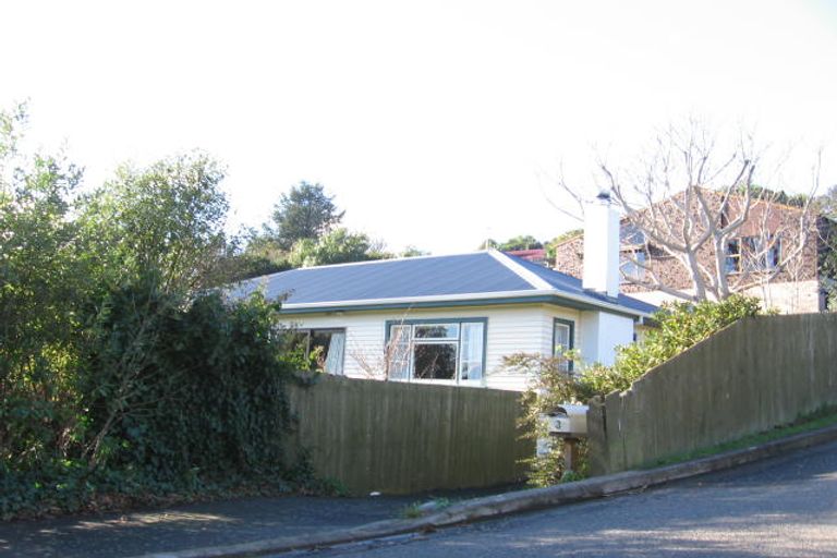 Photo of property in 3 Sunvale Terrace, Cashmere, Christchurch, 8022