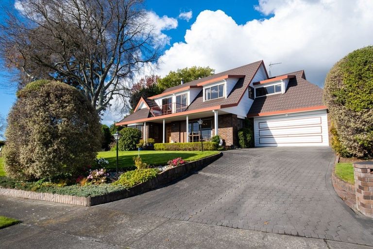 Photo of property in 2 Chestnut Court, Havelock North, 4130