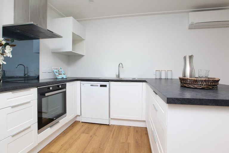 Photo of property in 1/16 Heath Street, Saint Andrews, Hamilton, 3200