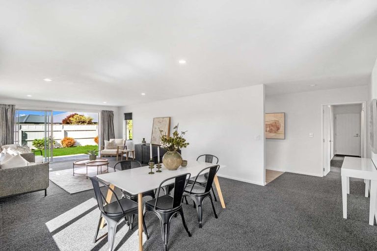Photo of property in 14 Saint Adela Place, Woolston, Christchurch, 8062