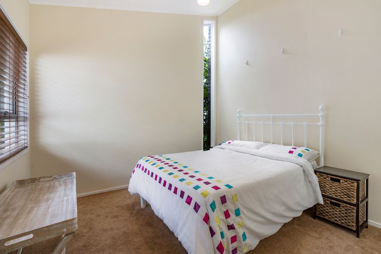 Photo of property in 25 Duncansby Road, Stanmore Bay, Whangaparaoa, 0932