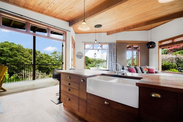 Photo of property in 397b Tauraroa Road, Maungakaramea, Whangarei, 0178