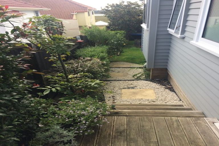 Photo of property in 1/97 Beresford Street, Bayswater, Auckland, 0622