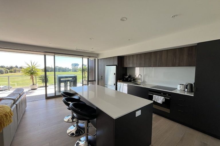 Photo of property in 33 Beach Road, Tahunanui, Nelson, 7011