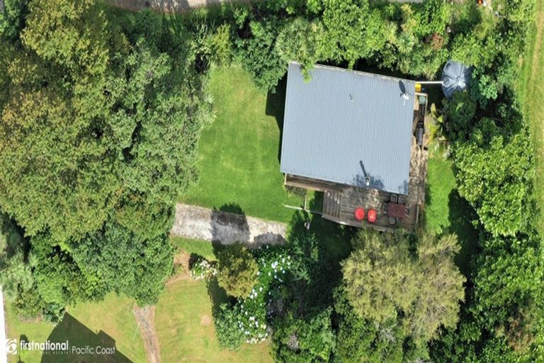 Photo of property in 52 Mako Avenue, Whiritoa, Whangamata, 3691