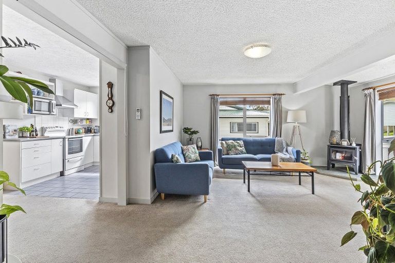 Photo of property in 52 Hazlewood Avenue, Karori, Wellington, 6012