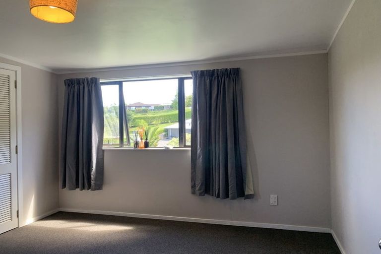 Photo of property in 6 Mabbett Lane, Waimauku, 0883