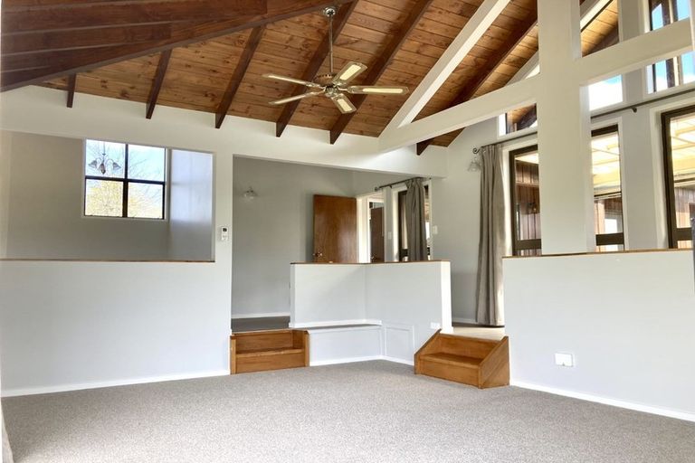 Photo of property in 69 Sunny Crescent, Huapai, Kumeu, 0810