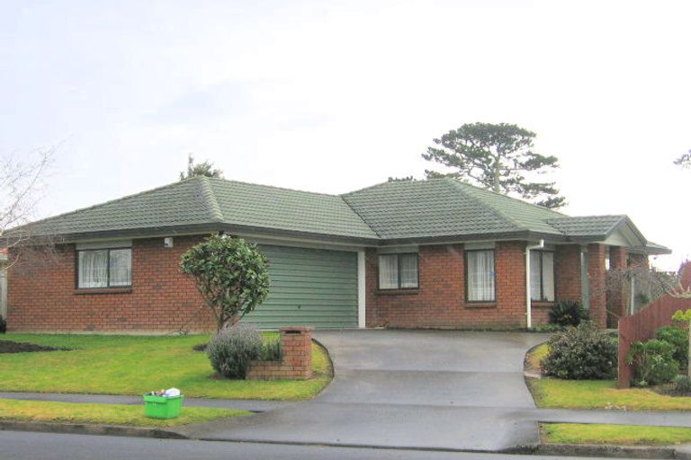 Photo of property in 17 Davington Way, Burswood, Auckland, 2013