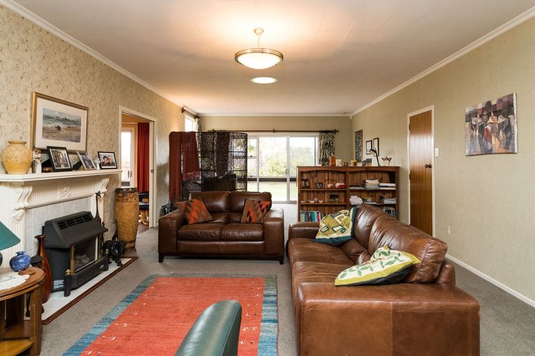 Photo of property in 247 Vogel Street, Roslyn, Palmerston North, 4414