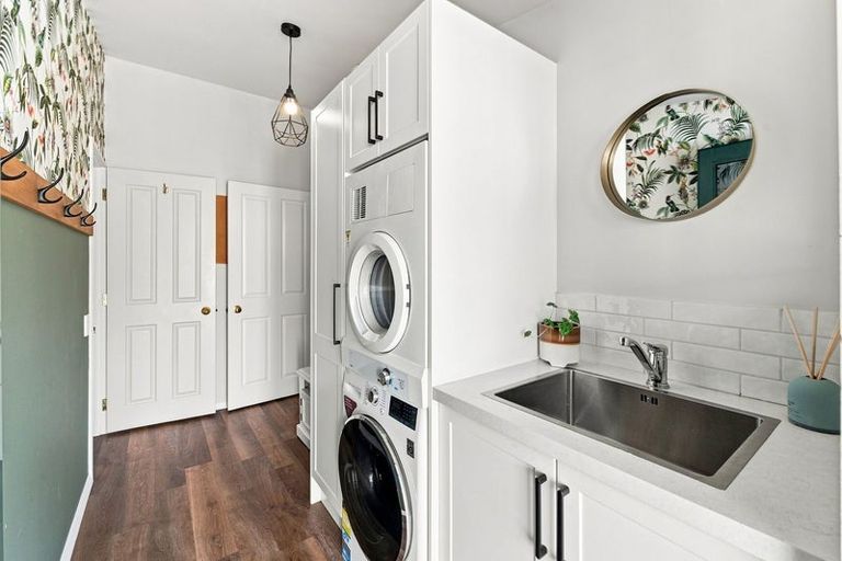 Photo of property in 15 Bird Lane, Wakefield, 7025