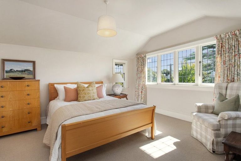 Photo of property in 53 Weka Street, Fendalton, Christchurch, 8041