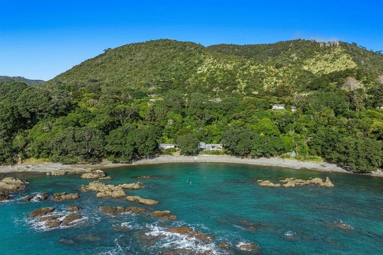Photo of property in 2/8331 State Highway 35, Whanarua Bay, Te Kaha, 3199