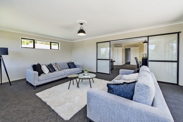 Photo of property in 71 Market Street, Leeston, 7632