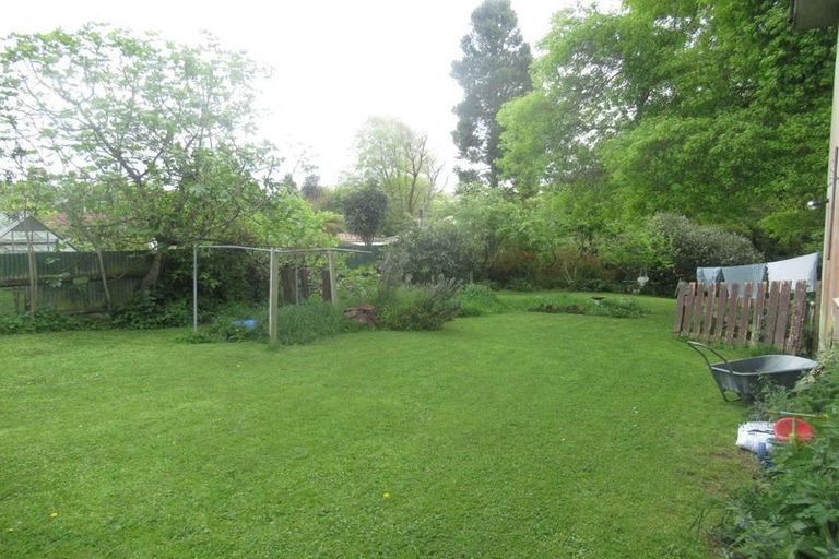 Photo of property in 61 Fergusson Street, Woodville, 4920