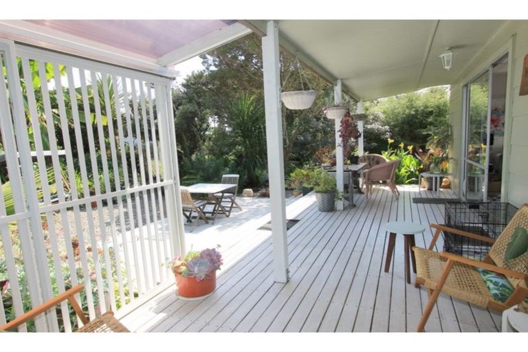 Photo of property in 38 Holdaway Street, Riversdale, Blenheim, 7201