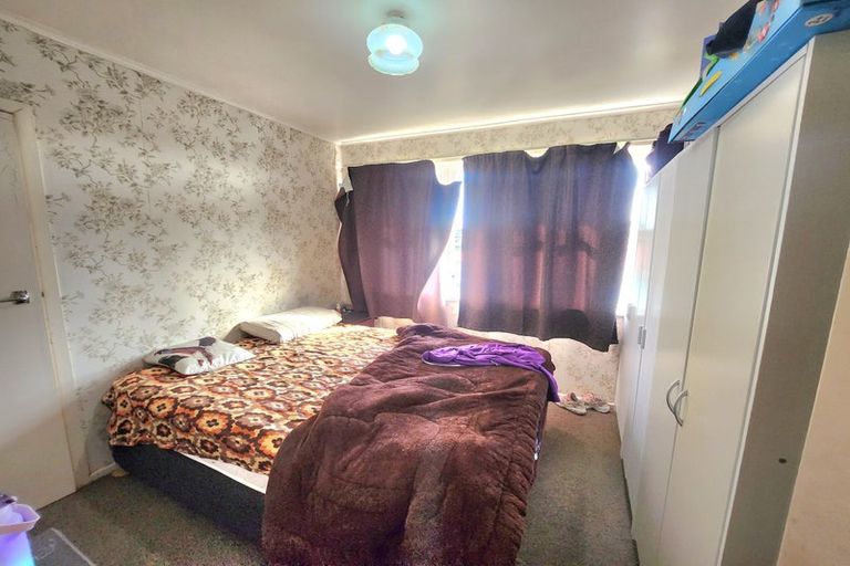 Photo of property in 2/23 Claymore Street, Manurewa, Auckland, 2102