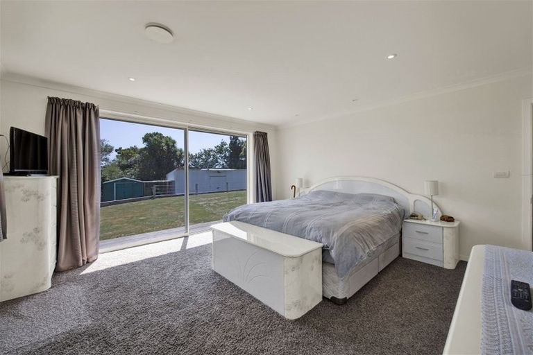 Photo of property in 30 Waipapa Road, Waitara, 4383