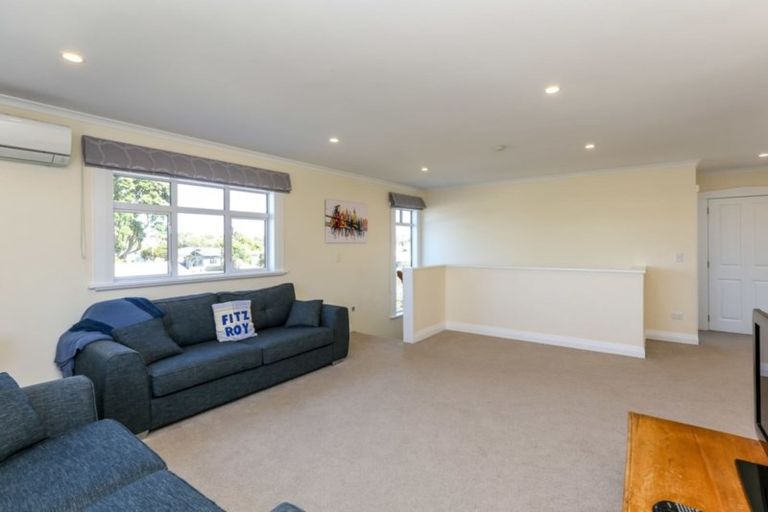Photo of property in 42 Barriball Street, Fitzroy, New Plymouth, 4312