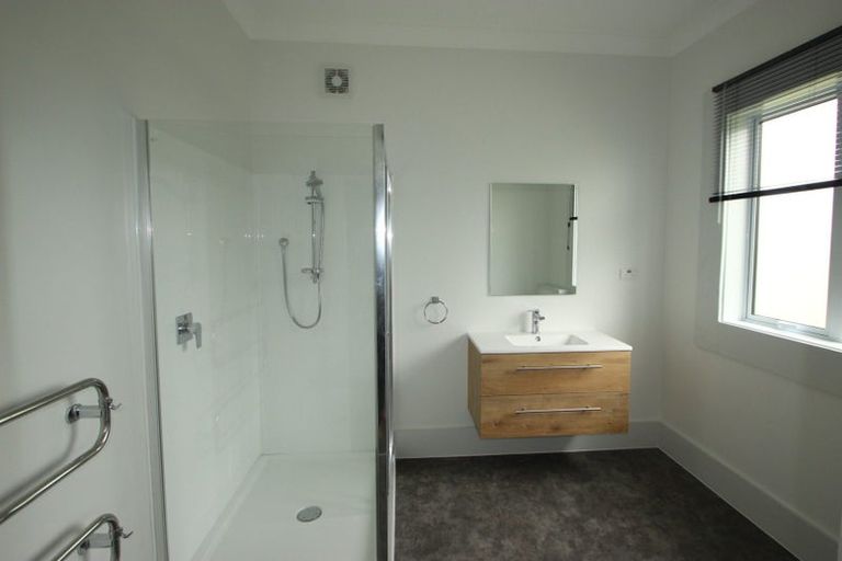 Photo of property in 37 Norfolk Street, Riversdale, 9776