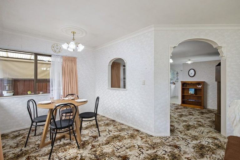 Photo of property in 4 Brynbela Court, Papakura, 2110