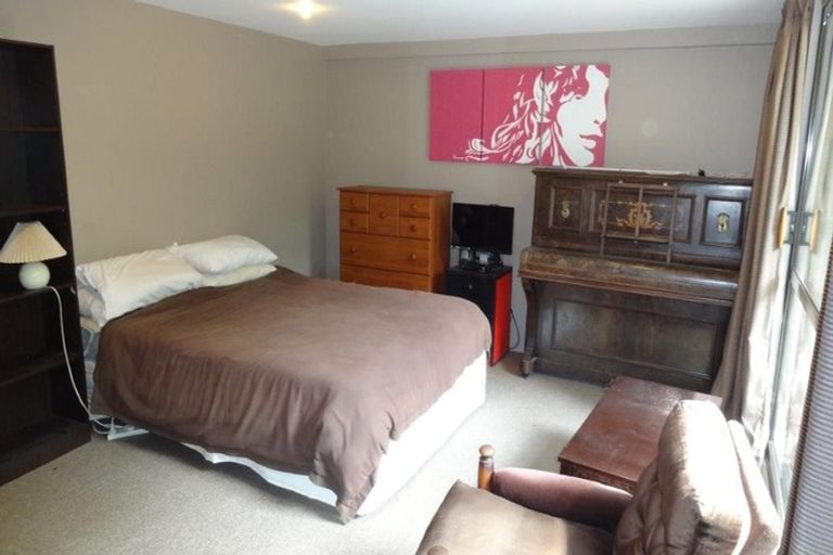 Photo of property in 33 Farrington Avenue, Bishopdale, Christchurch, 8053