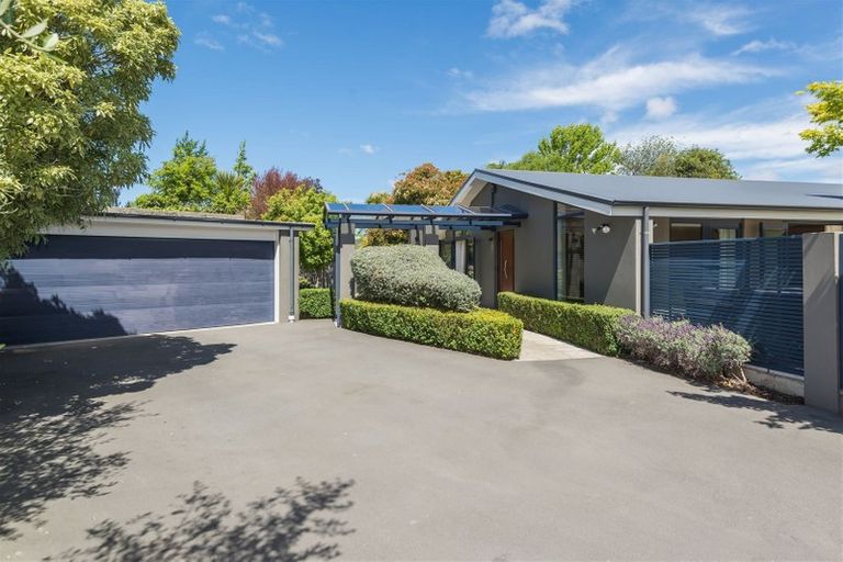 Photo of property in 29c Hamilton Avenue, Ilam, Christchurch, 8041