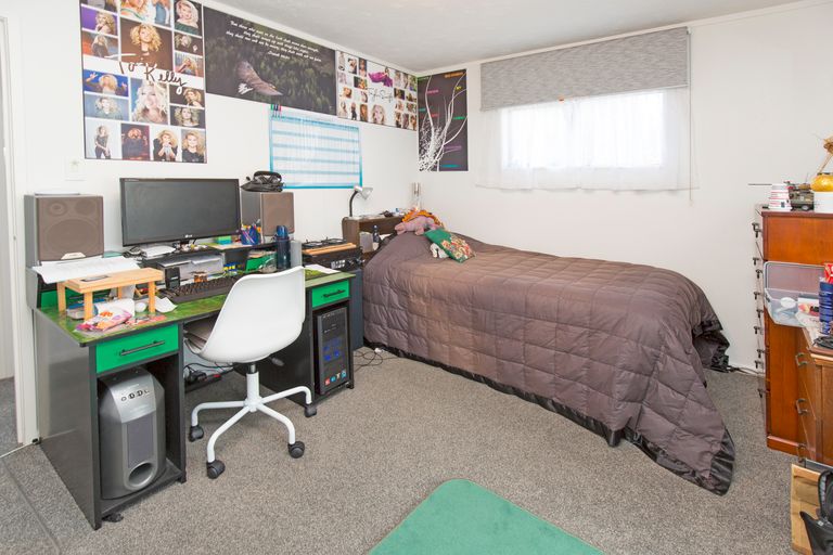 Photo of property in 19a Brixton Road, Manly, Whangaparaoa, 0930