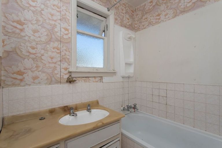 Photo of property in 122 Briggs Road, Shirley, Christchurch, 8052