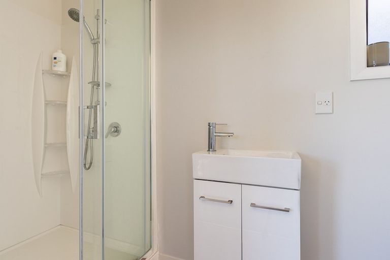 Photo of property in 35 Seagrass Place, Otaki Beach, Otaki, 5512