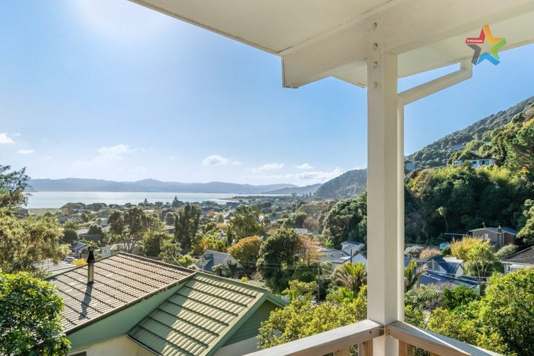 Photo of property in 42a Nikau Street, Eastbourne, Lower Hutt, 5013